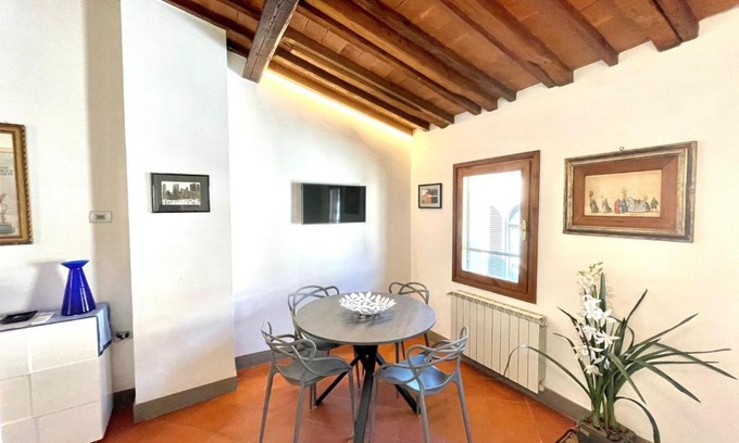 Duomo Apartment | Charming Apartment in the very heart of Florence