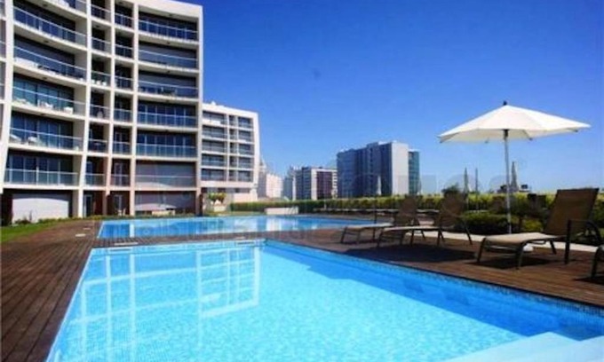 Parque das Nacoes Apartment | Charming Apartment with Balcony & Pool