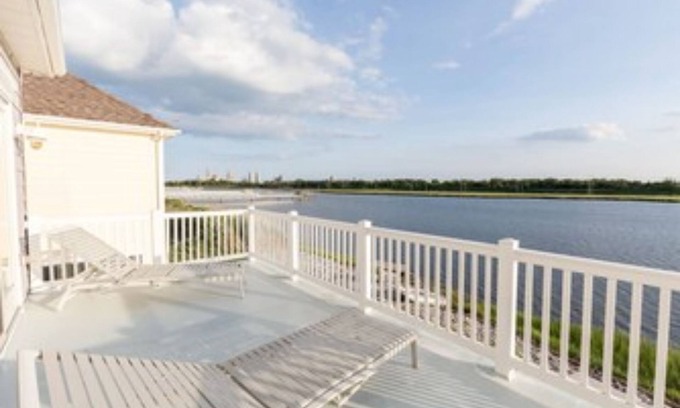 Atlantic City House | Charming Bay View Home ~ Perfect For A Getaway!