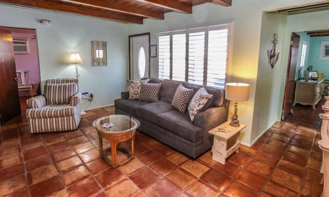 Fort Myers Beach House | Charming beach home on quiet street, walk to beach + town