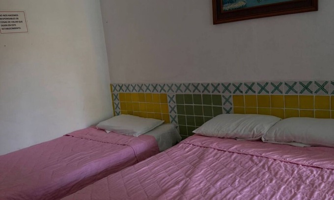 Alfredo V. Bonfil Bed & Breakfast | Charming bed & breakfast in wonderful Q.R. with AC