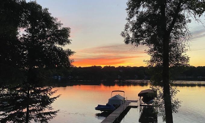 Clear Lake Cabin | Charming cabin getaway just 1 hour from MPLS