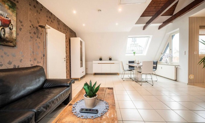 Nordhorn Apartment | Charming city apartment with whirlpool & parking