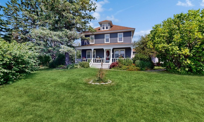 East Sullivan House | Charming Coastal Retreat with Ocean Views, Porch and Private Cabin