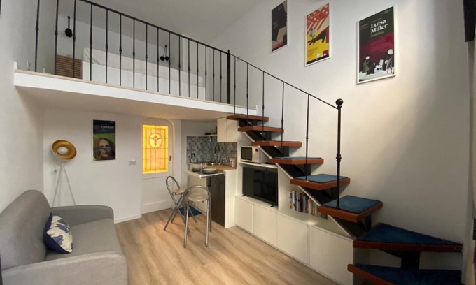 Monti Apartment | Charming Colosseum Studio Flat