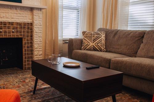 Troy Apartment | Charming Columbia Tusculum Stay Near Downtown Area