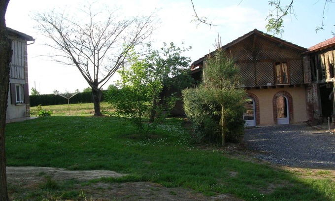 Urgosse Cottage | Charming cottage in the Gers countryside
