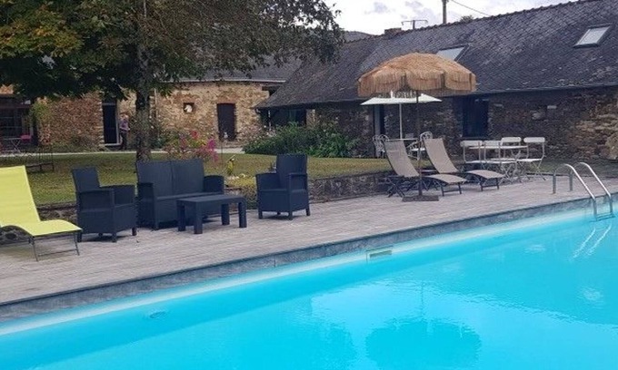Teille Cottage | Charming Cottage with Heated Pool, Garden & Countryside Views
