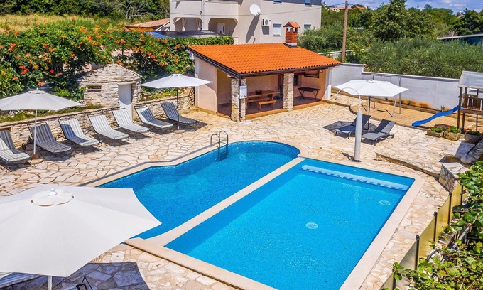 Brnobici House | Charming cottage with pool - ideal for two families.