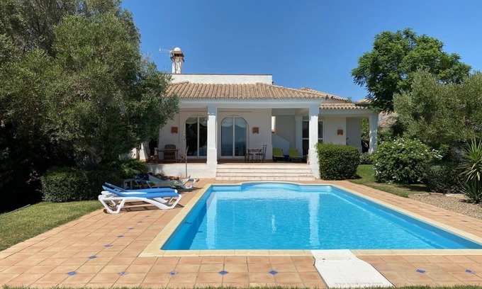 Benalup-Casas Vieja Villa | Charming 2 bedroom villa on Fairplay Golf course