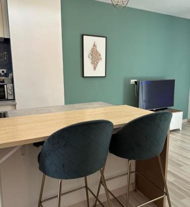El Puerto de Santa Maria Apartment | Charming City Apartment in the Heart of El Puerto