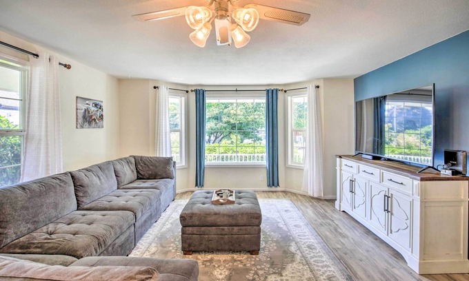 Central Oregon House | Charming Eugene Home w/Fire Pit: 8 Mi to UO!