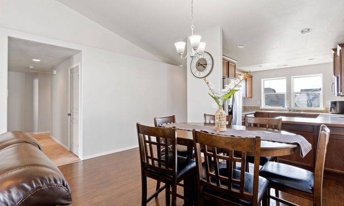 Moses Lake House | Charming family-friendly home