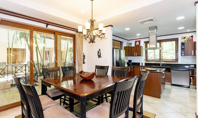 Playa Hermosa Condo | Charming Floor Level 3 Bedroom Condo - Beach Front! Sol y Mar 4C