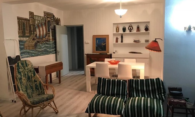 Comarruga House | Charming ground floor 200 meters from the beach, very comfortable for families.