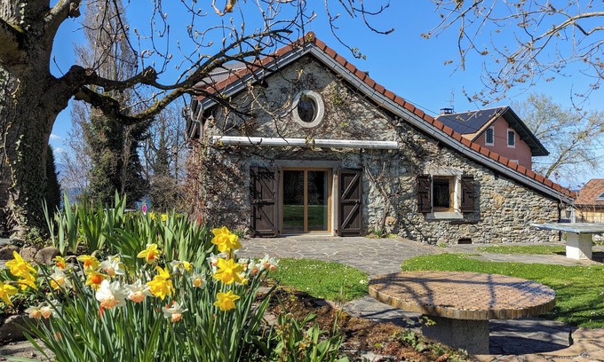 Anthy-sur-Leman House | Charming house on the shores of Lake Geneva