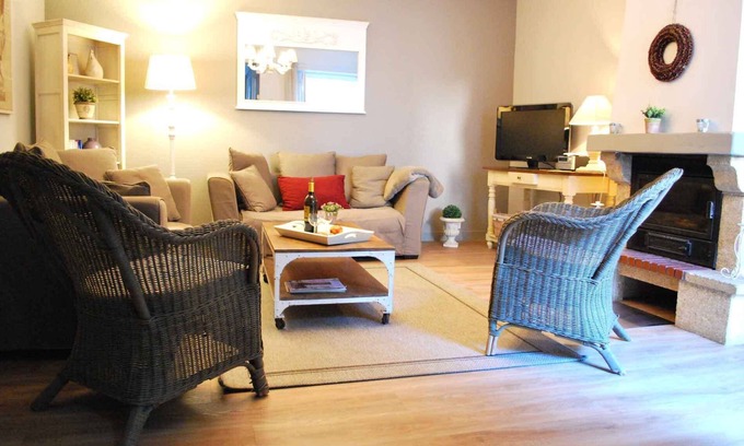 Sarlat-la-Caneda House | Charming House/Villa - in Sarlat, quite, comfortable with terrace and wifi