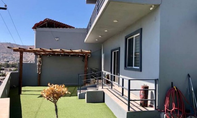 Lomas de Valle Verde House | Charming House With Beautiful City View