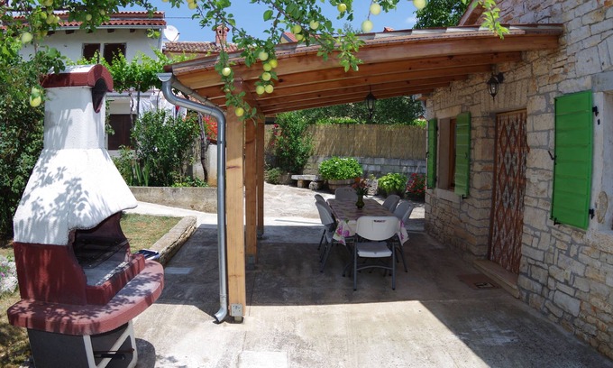 Vodnjan House | Charming house with private pool in village Sveti Kirin