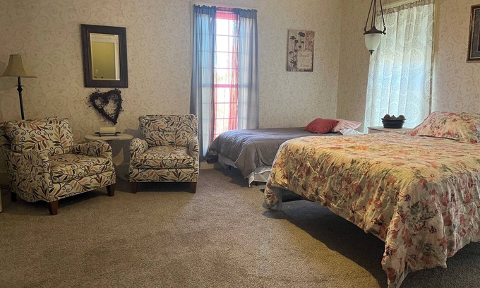 Trenton Cabin | Charming lodge with WiFi in Trenton