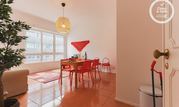 Lisbon Old Town Apartment | CHARMING MARQUÊS by HOMING