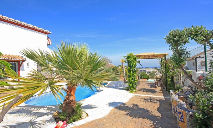 Calahonda Villa | Charming, modern villa , pool & sea views - walking distance to the beach