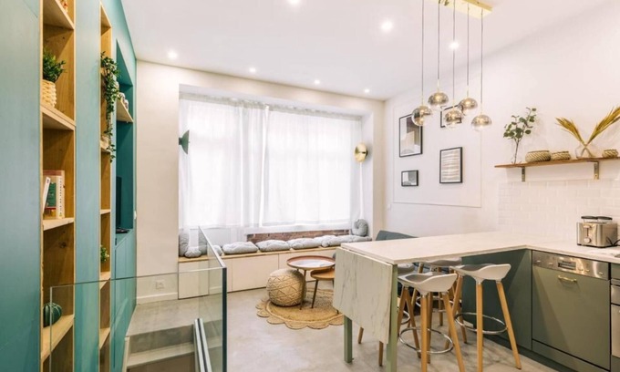 Epinettes Apartment | Charming Parisian Loft in Batignolles