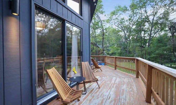 Jim Thorpe House | Charming Poconos Retreat - Minutes to Jim Thorpe