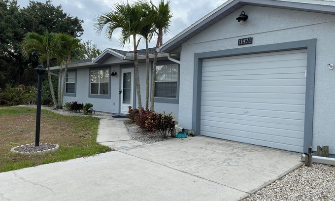 Rotonda Lakes House | Charming private house, situated close to 5 most beautiful beaches, Englewood FL