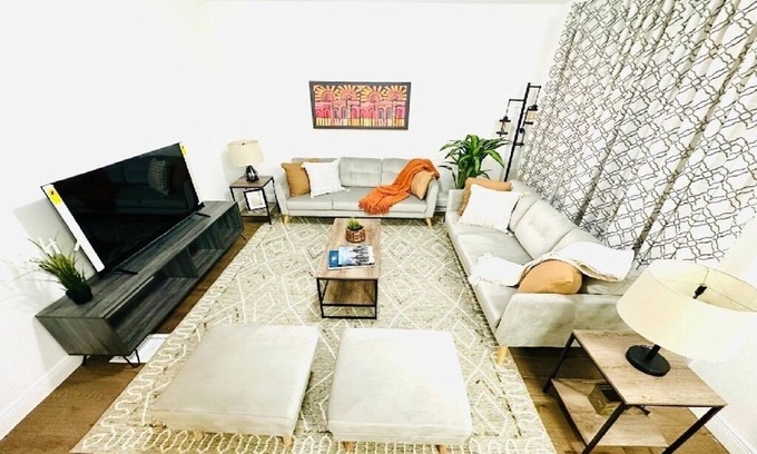 Niagara Falls House | Charming-Relaxing Retreat 10 min to Niagara Falls