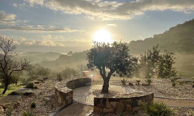 Fonte do Bispo House | Charming renovated farmhouse with panoramic views