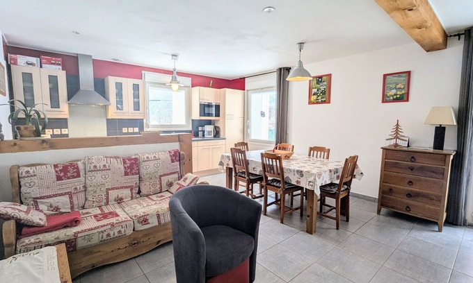 Xonrupt-Longemer Apartment | Charming Rental in Xonrupt-Longemer: Terrace, BBQ, and Close to Skiing