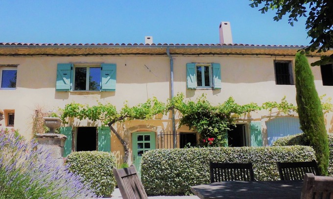 Castelnaudary House | Charming residence with swimming pool in beautiful property