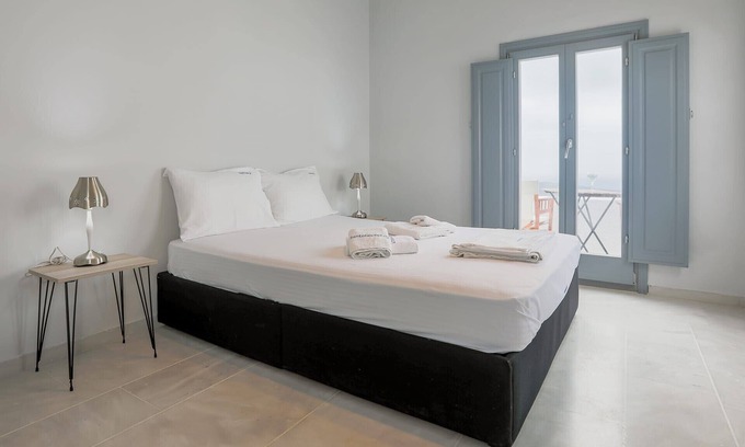 Fira Villa | Charming Santorini Villa | 1 Bedroom | Deluxe Room | Wonderful Caldera Sea.