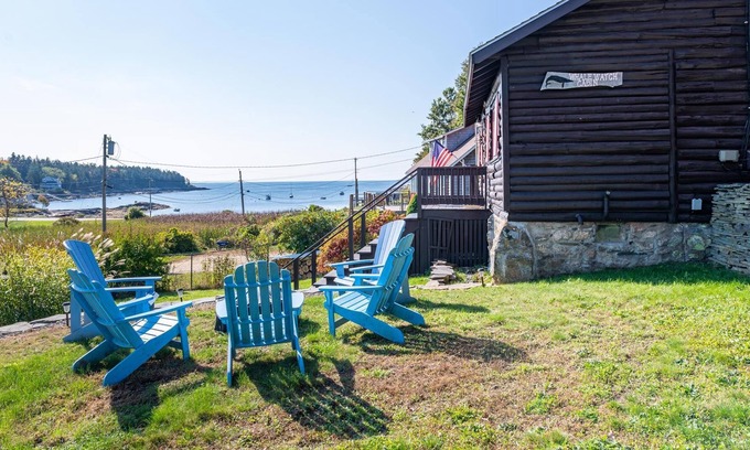 Orrs Island Cottage | Charming seaside cottage with beautiful views of Lowell's Cove.