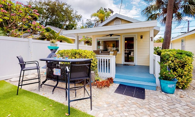 Sunset Beach Cottage | Charming, single-level cottage with a kitchen, enclosed yard, & fast WiFi