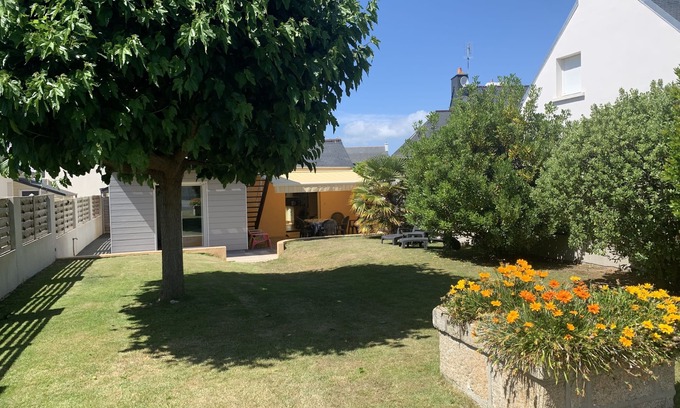 Loctudy House | CHARMING SMALL HOME OF FULL FOOT IN SEASIDE, 40M, CLOSED GARDEN WIFI