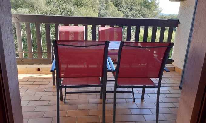 Miramar Apartment | Charming studio 700 m from the center and close to the beach