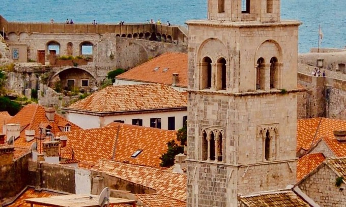 Gornji Kono House | Charming stone house in the Old town with great views, balcony