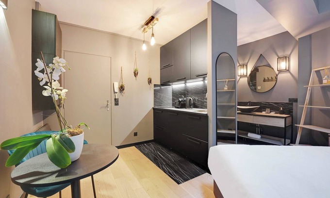 16th Arrondissement Apartment | Charming Studio -2p- Auteuil
