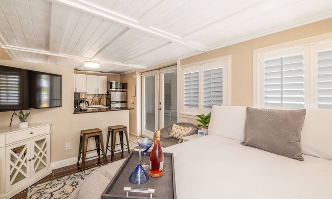 Tempe Apartment | Charming Studio Guest House in the Heart of Tempe