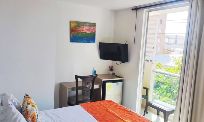 Barranquilla Apartment | Charming studio in marvelous Barranquilla with fitness room, WiFi AC with balcón