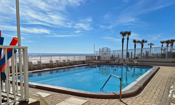 Ocean View Halifax Estates Apartment | Charming studio on the beach in lowkey Daytona Beach Shores with WiFi and AC.