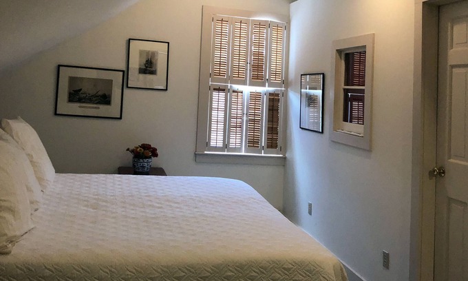 Nantucket Town House | Charming Studio Unit - King and Twin Beds - Private Bath