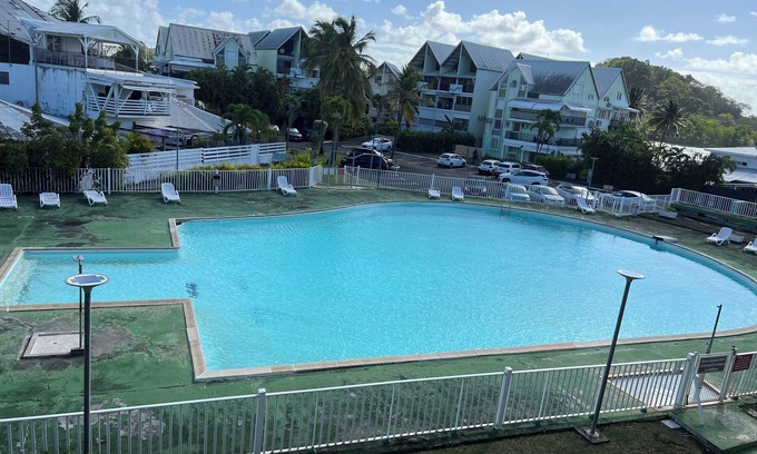 Bas du Fort Condo | Charming Suite with Sea View and Swimming Pool in Gosier -Ideal for an Unforgettable Stay