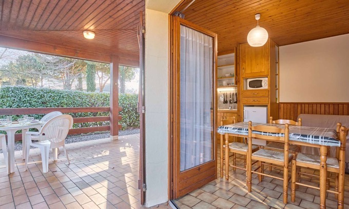 Barbotan-les-Thermes Apartment | Charming T2 for 2 in Barbotan with Parking and Wifi