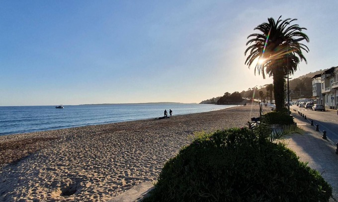 Golfe Juan Apartment | Charming T2 48m² Balcony Sea View 4 sleeps 2min from the Beach