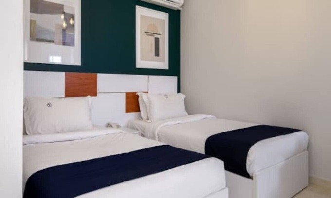 Cairo Apartment | Charming Twin Superior Studio with Garden Views and Free Breakfast