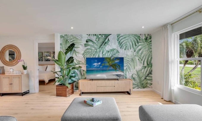 East Naples House | Charming Two-King-bedroom house in delightful Naples! Short drive to beaches!
