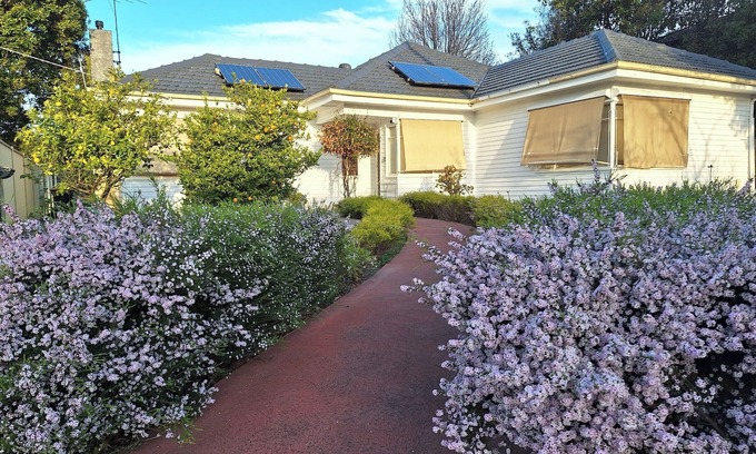 Noble Park House | Charming unit in the heart of Noble Park